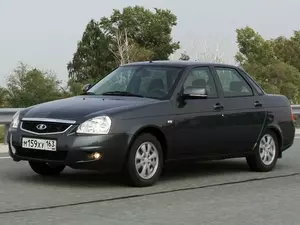2013 Priora I Sedan (facelift 2013)
