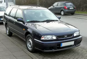 1990 Primera Wagon (P10)