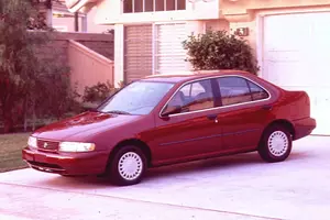 1995 Sentra (B14)